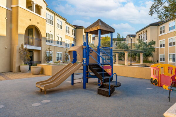 30-web-or-mls-Mission Terrace Playground