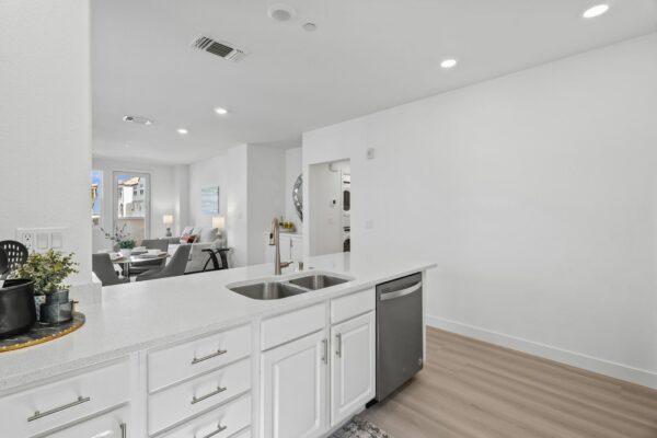 1453 Cherry Cir-Photo-19