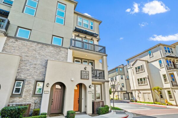 1453 Cherry Cir-Photo-3