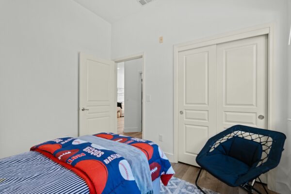 1883 Agnew Rd-Photo-16