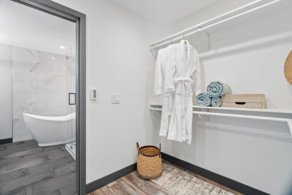 640 Evans Rd-Photo-32