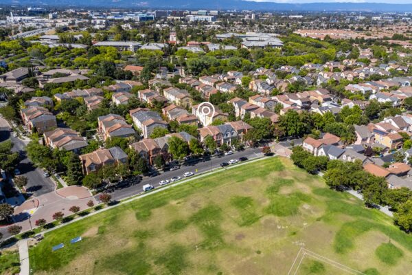 4064 Rivermark Pkwy-Aerial (8)