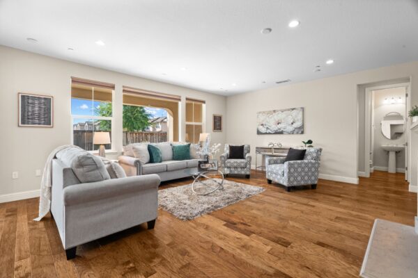 4063 Cadwallader Ave-Photo-14