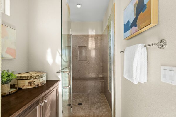 4063 Cadwallader Ave-Photo-42
