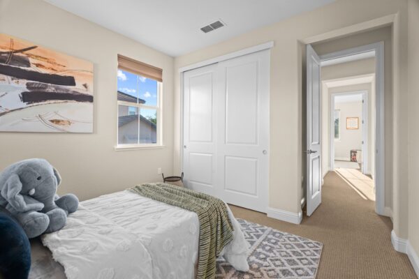 4063 Cadwallader Ave-Photo-55