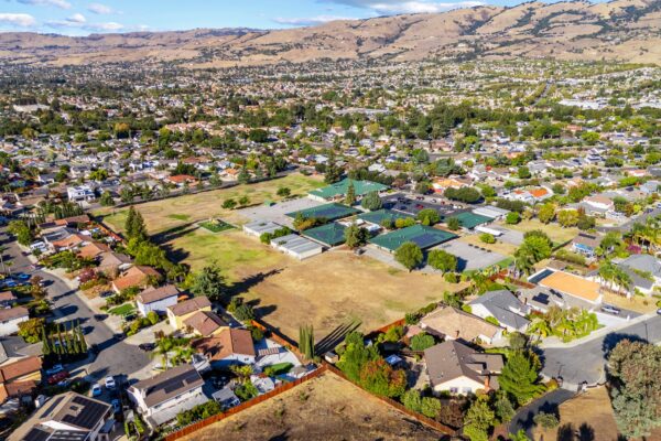 903 Laurel Ave-Aerial (9)