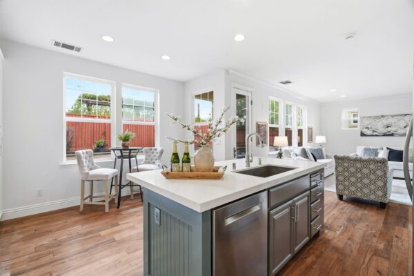 mls_979 Garrity Way-37