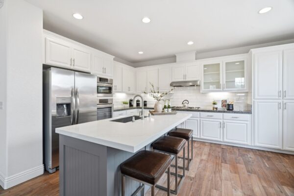 mls_979 Garrity Way-38