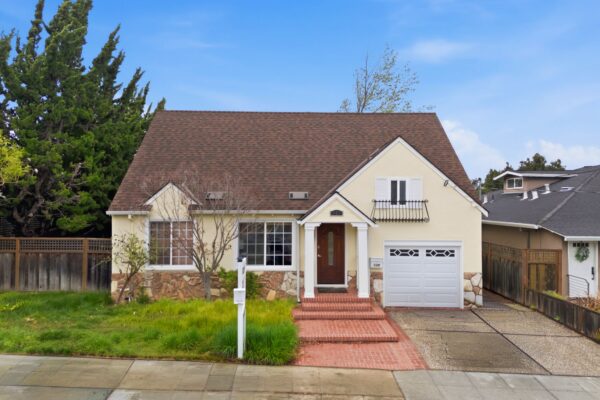 126 W 39th Ave-Aerials-1