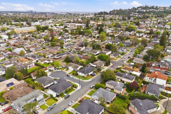 126 W 39th Ave-Aerials-6