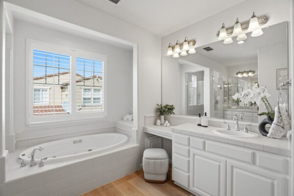 4193 Stewart Ln-37