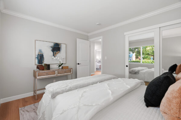 2390 Avenida De Guadalupe-16